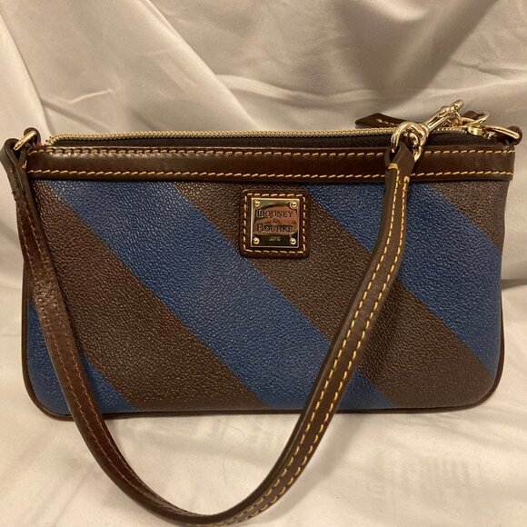NWOT DOONEY & BOURKE stripped pouchette handbag wristlet - Picture 1 of 4